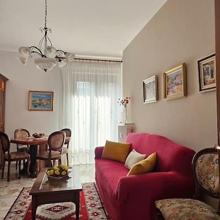 Апартаменты La Casa Di Nonna Gina Альба Экстерьер фото