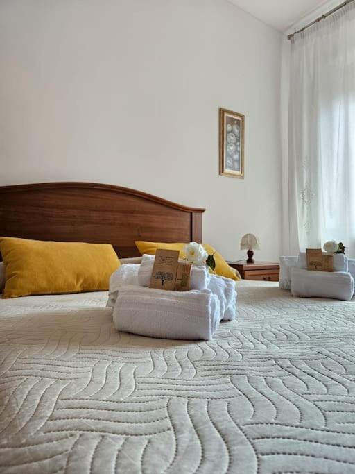 Апартаменты La Casa Di Nonna Gina Альба Экстерьер фото
