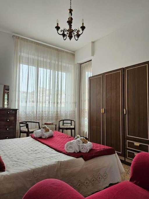 Апартаменты La Casa Di Nonna Gina Альба Экстерьер фото